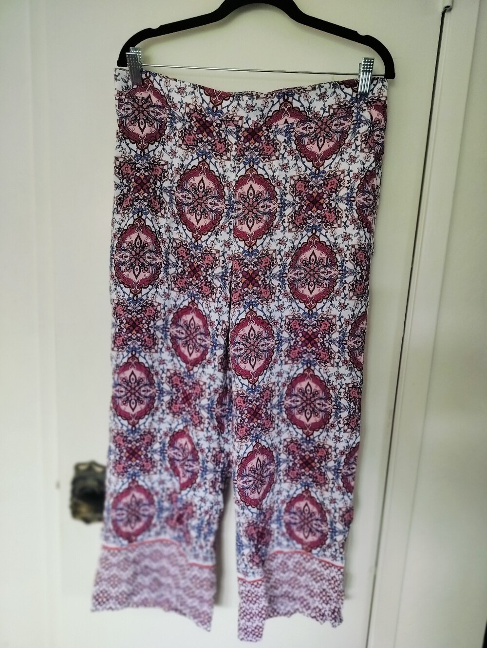 LOFT Boho Pink Paisley Medallion Wide Leg 100% Viscose Pants Women's Medium